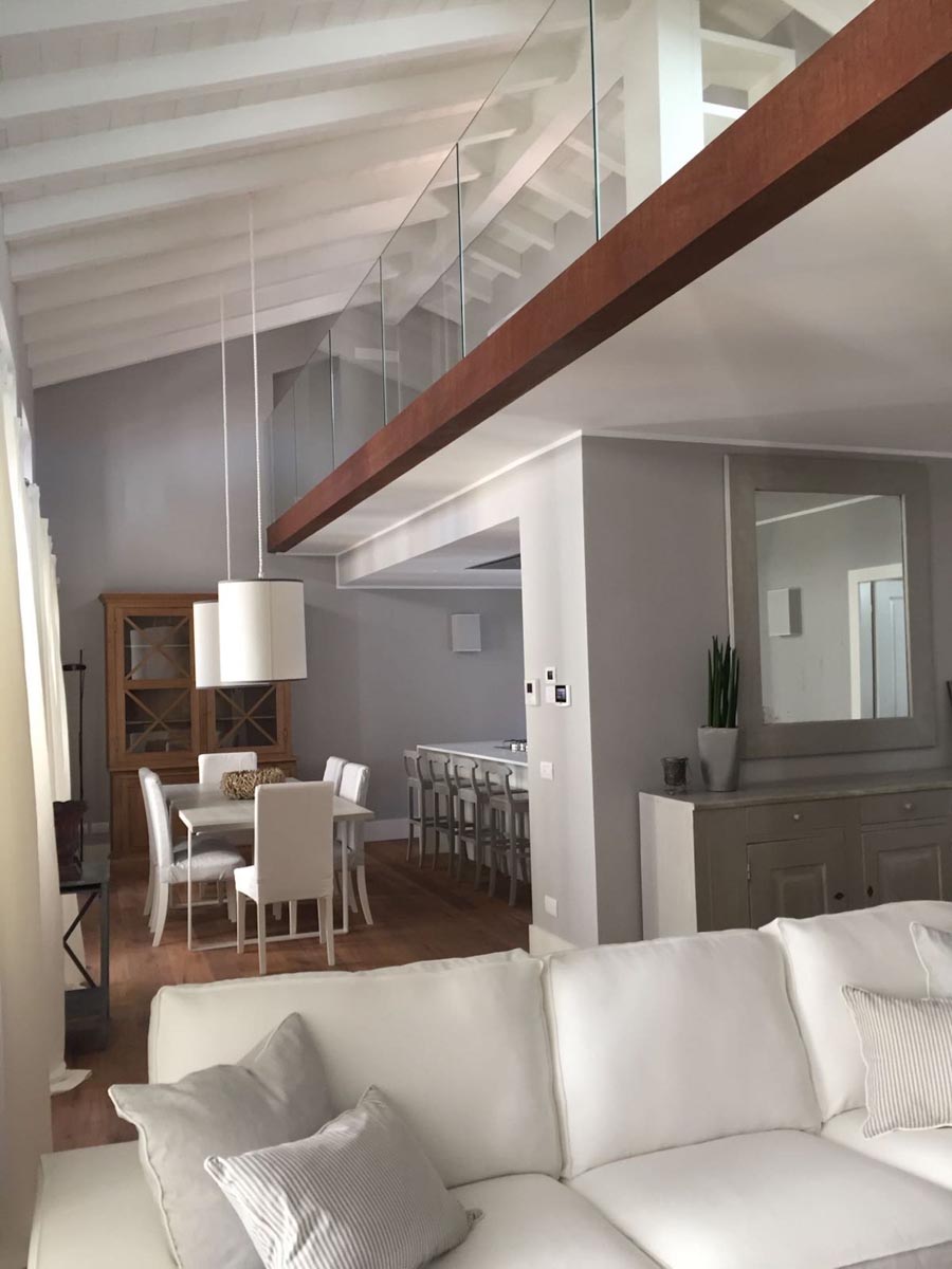 jco-lake-como-homes-grey-house (6)