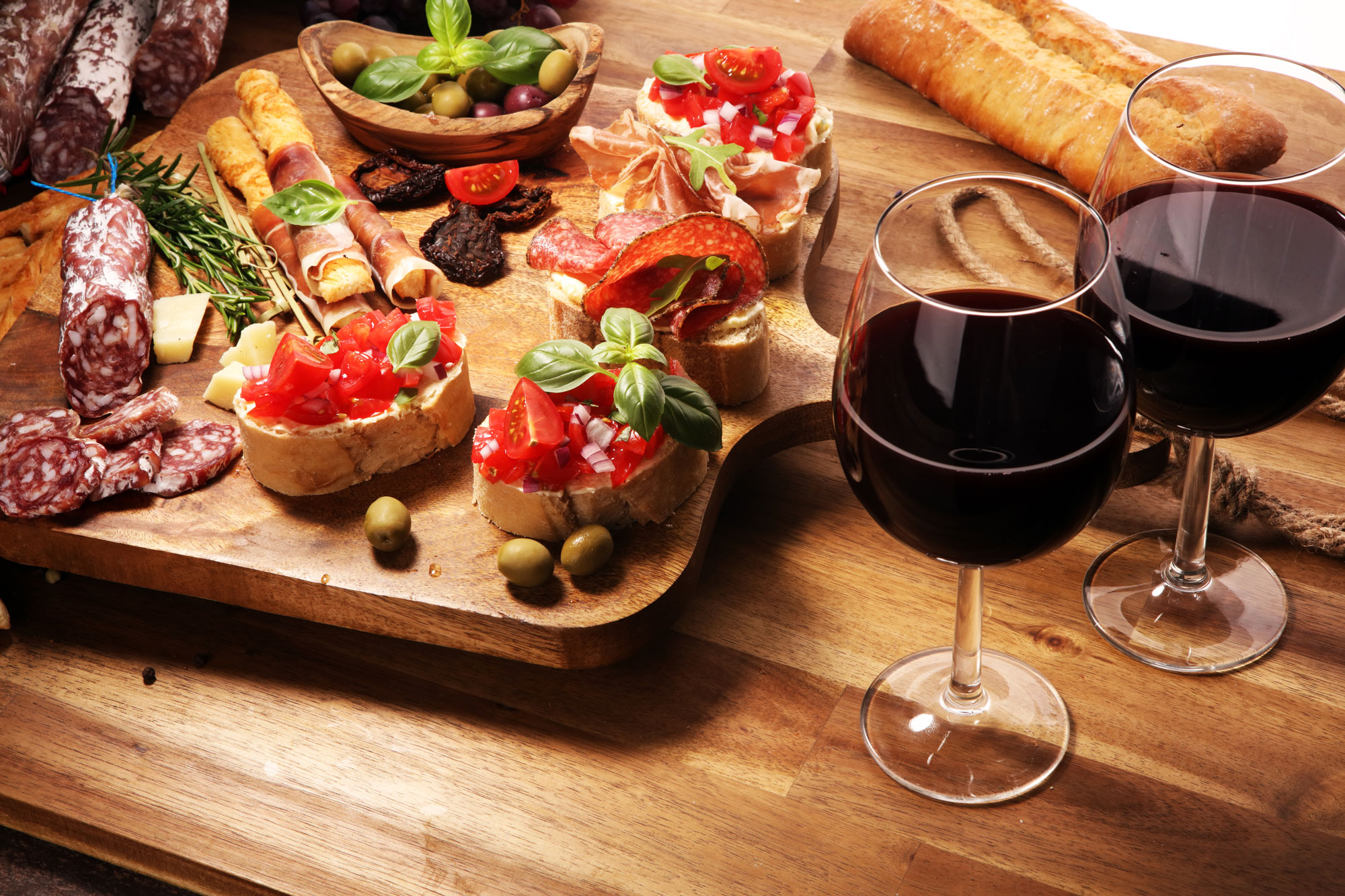 jco-lake-como-homes-wine-food